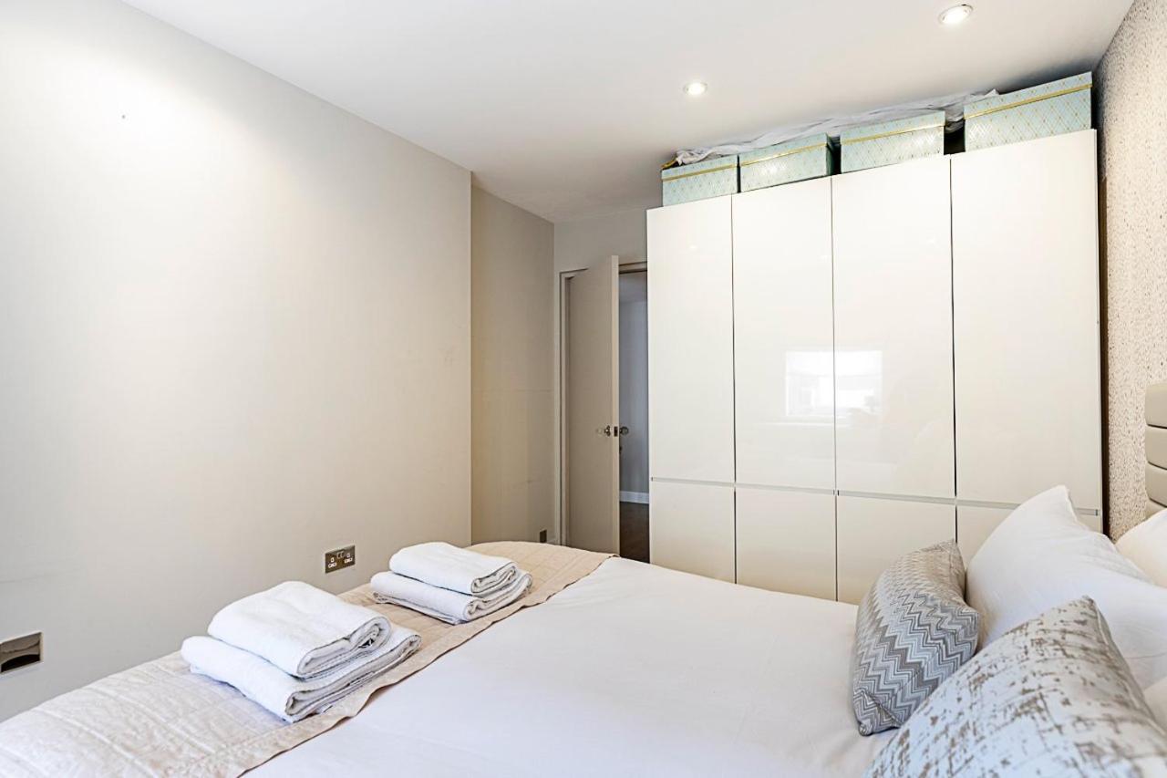 Appartamento Stylish Battersea With Balcony