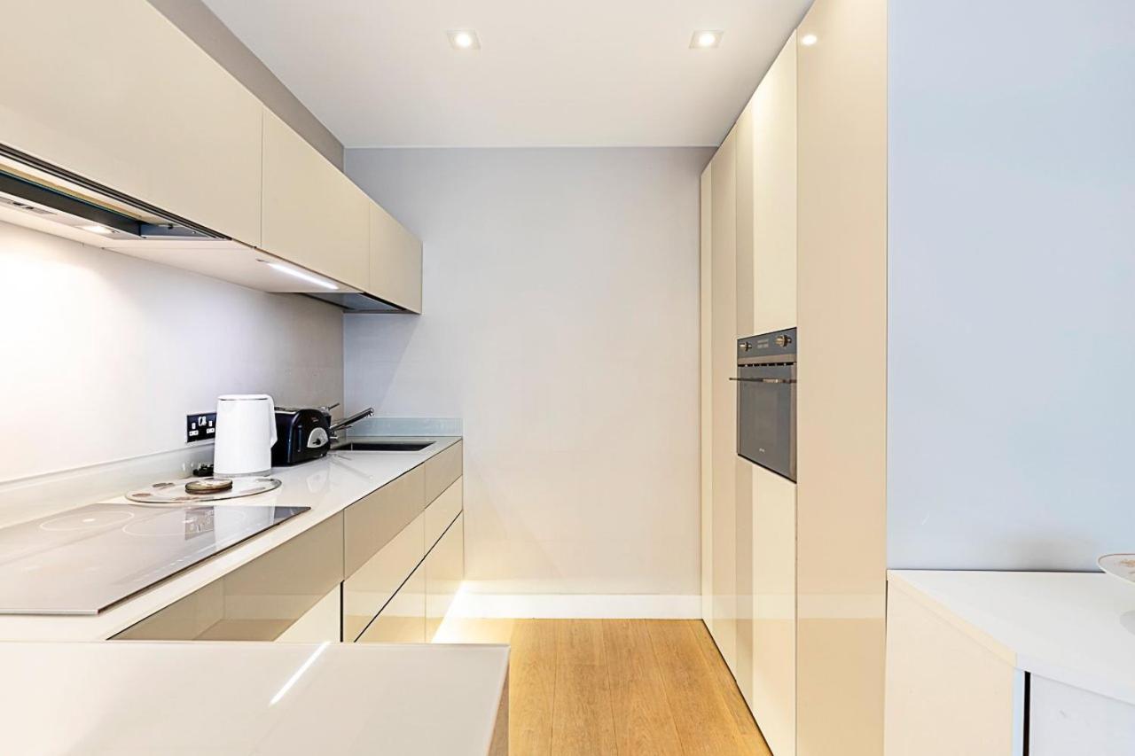 Stylish Battersea With Balcony Appartamento *